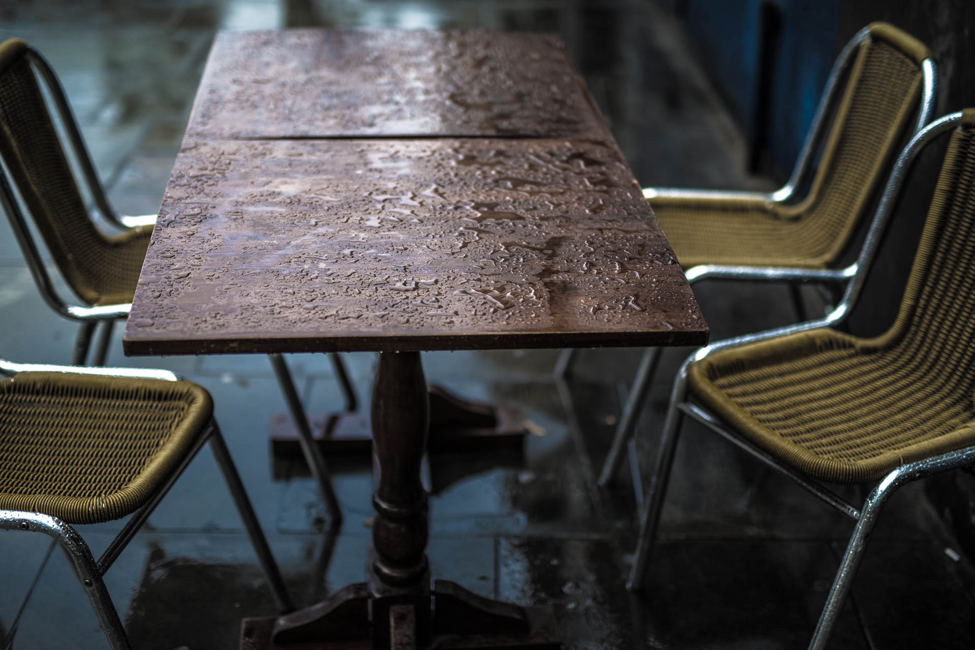 Wet table