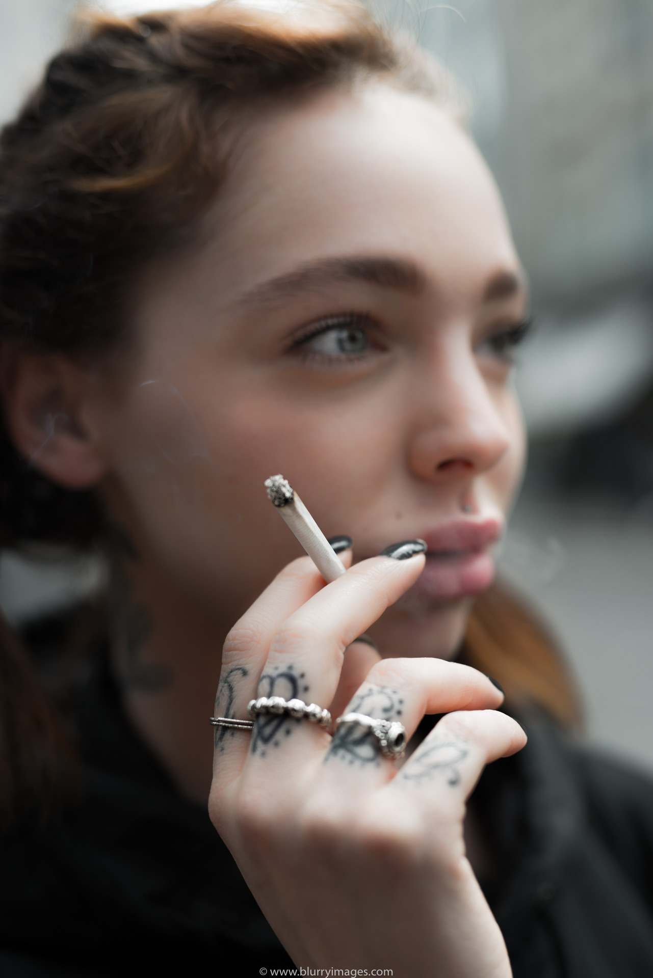 tattoo, tattooed woman, tattooed finger, tattooed hand, Alexa O'Brien